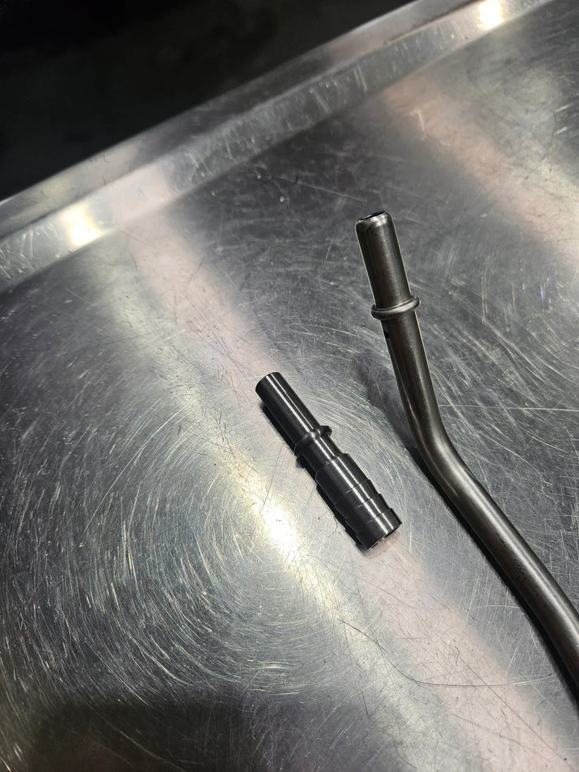 Fusion Fab BMW M57N2 X3 E83 Quick Connect Fuel Fittings