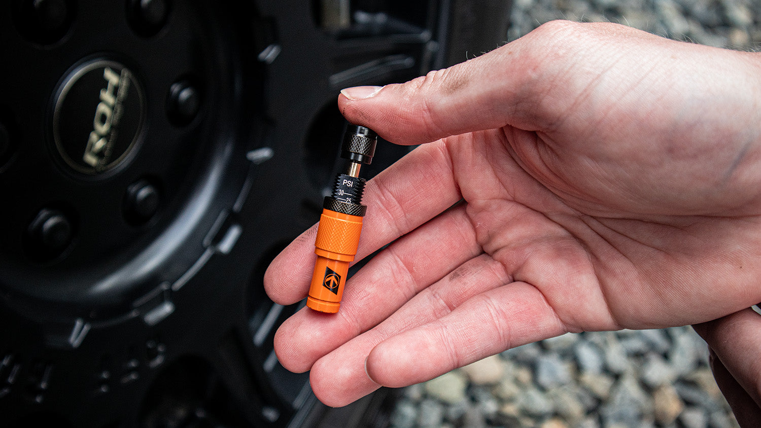 Direction Plus™ Off-Road Tyre Deflators - DPD4PK | Direction-Plus