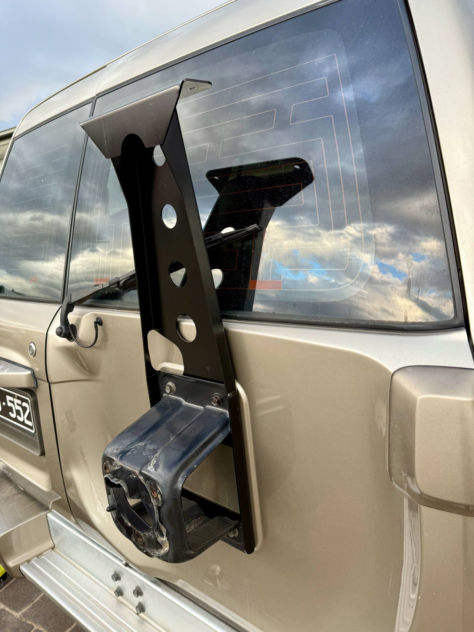 Racebred 4wd Rear Light Bar / Work Light Pole for Nissan Patrol GQ / GU | Racebred 4wd