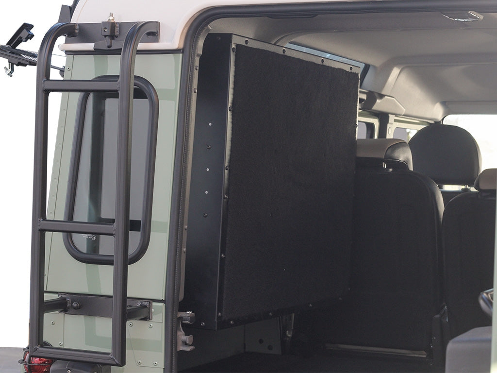 Land Rover Defender Puma (2007-2016) Gullwing Box - by Front Runner | Front Runner
