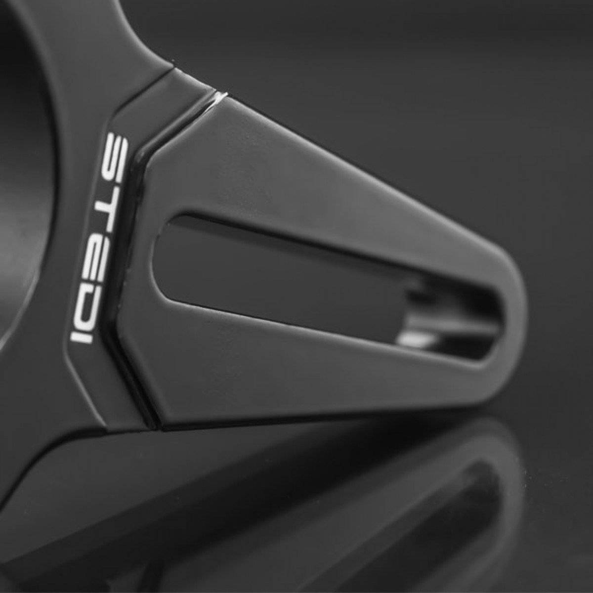 Stedi 35mm - 40mm Vice Clamp Bull Bar Brackets | Stedi