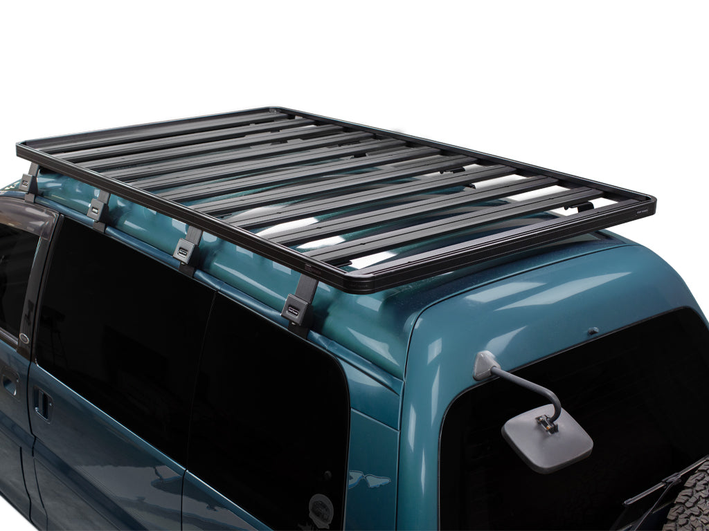 Mitsubishi Delica Space Gear L400 (1994-2007) Slimline II Roof Rack Kit - by Front Runner | Front Runner