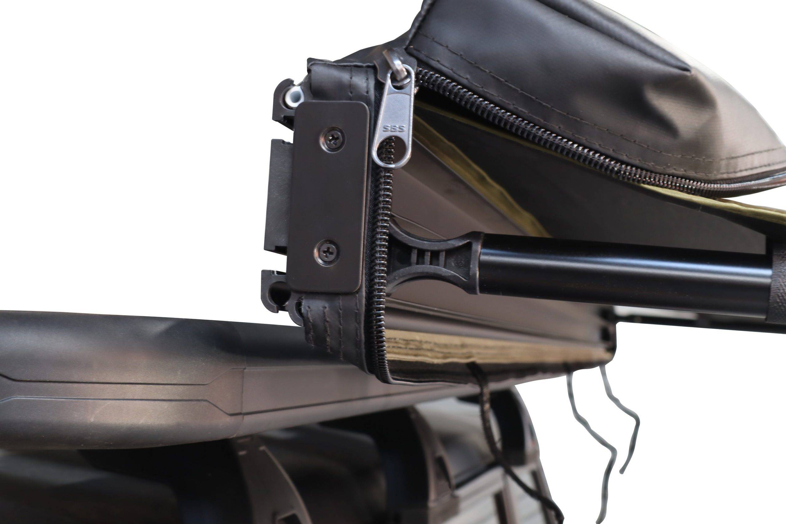 23Zero Raven 2500 (slimline) pull out side awning with LST | 23Zero