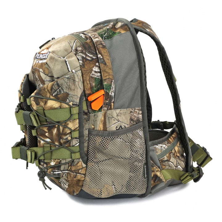 Vanguard Pioneer 975 Hunting Backpack RealTree Xtra | Vanguard