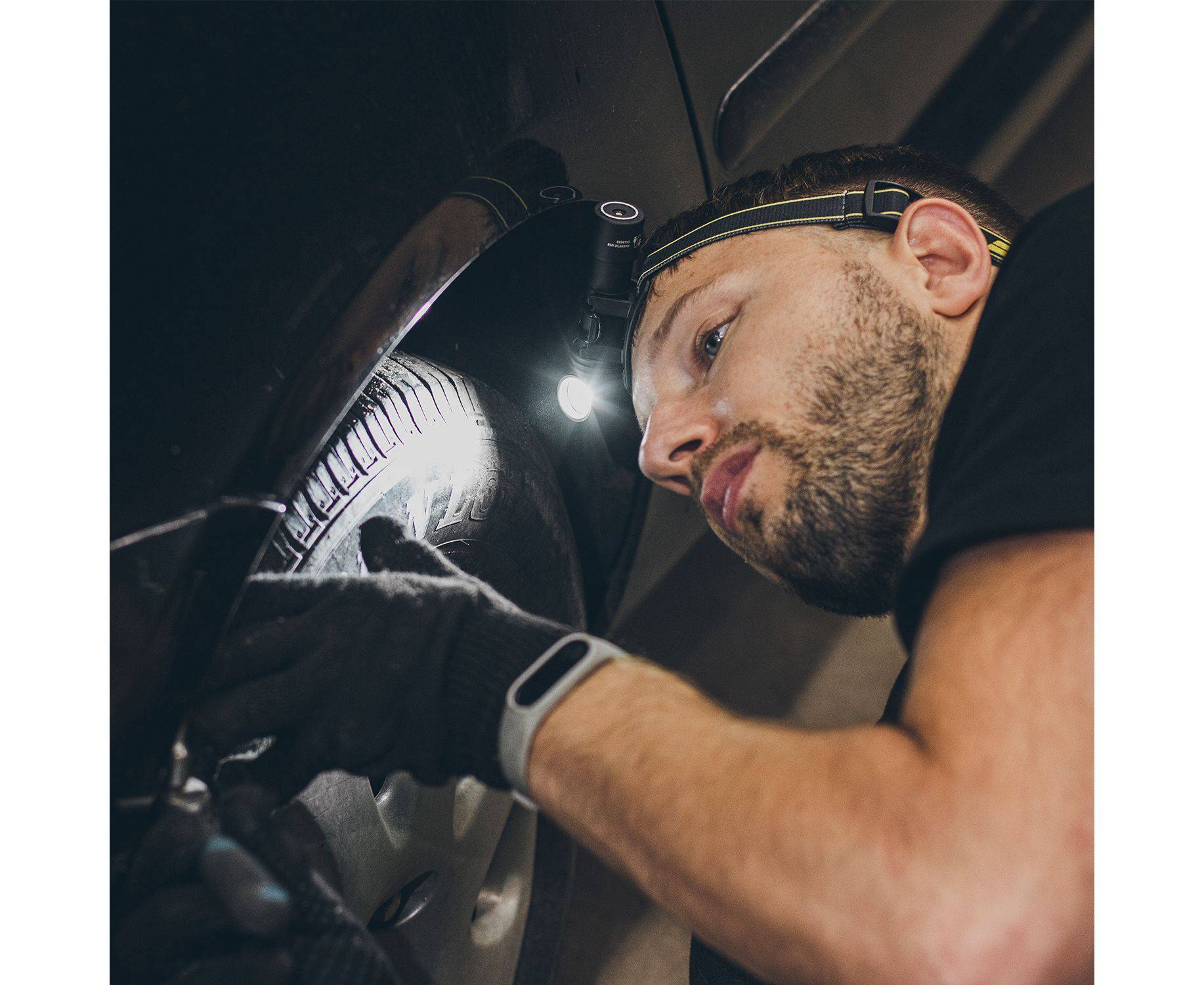 Armytek Wizard v4 C2 Pro USB XHP50.2 (White White) | Armytek