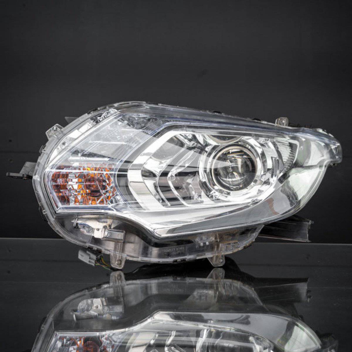 Stedi Mitsubishi MQ Triton HID / LED Headlight Piggy Back Adaptor | Stedi