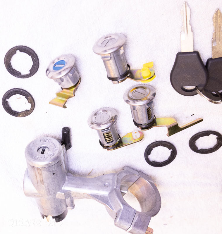Ignition Lock Barrel & Switch with 3 Door Locks for Nissan Patrol GQ Y60