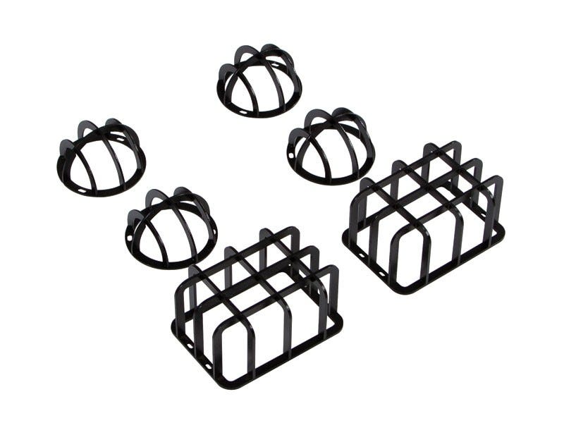 Land Rover Defender (1983-2006) Tail Light Guard | Front Runner