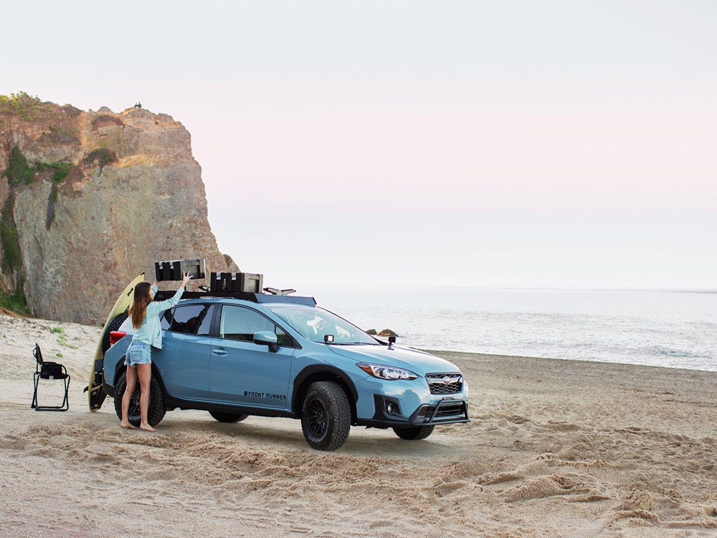 Subaru XV Crosstrek 2nd Gen (GT) (2017-2023) Slimsport Roof Rack Kit | Front Runner
