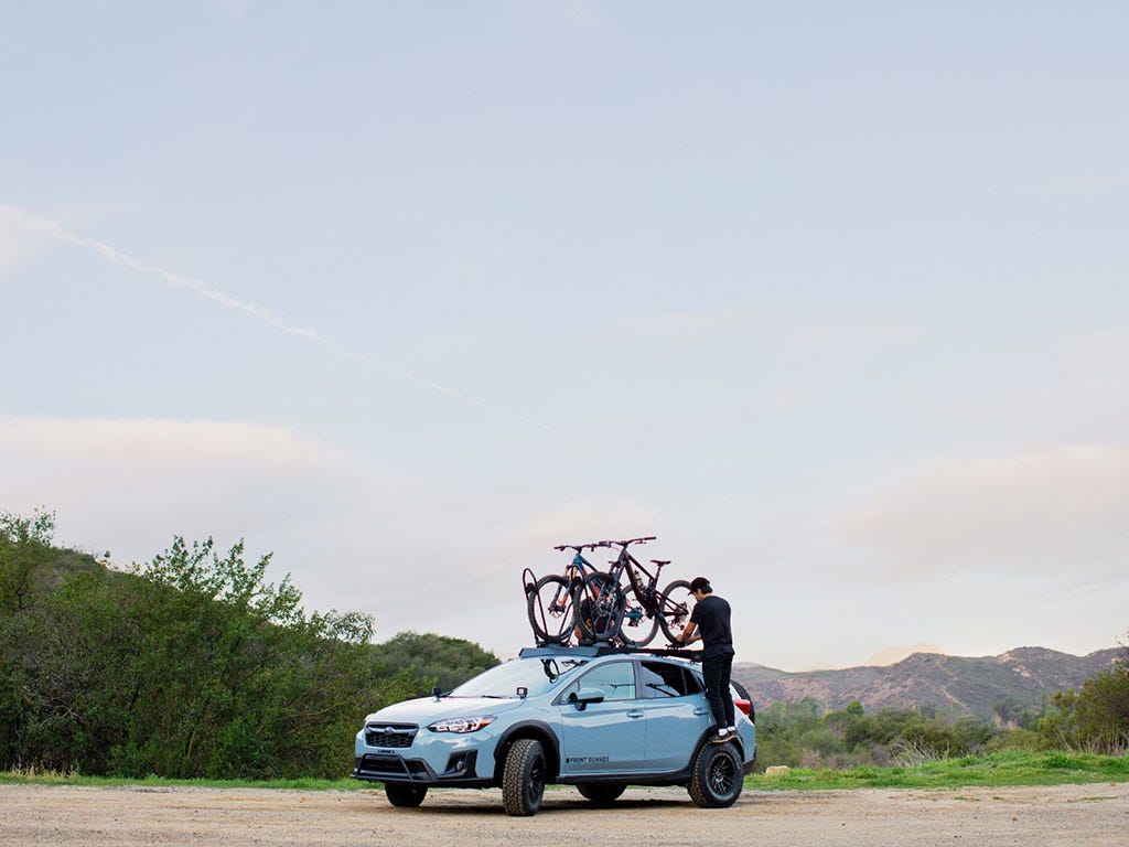 Subaru XV Crosstrek 2nd Gen (GT) (2017-2023) Slimsport Roof Rack Kit | Front Runner