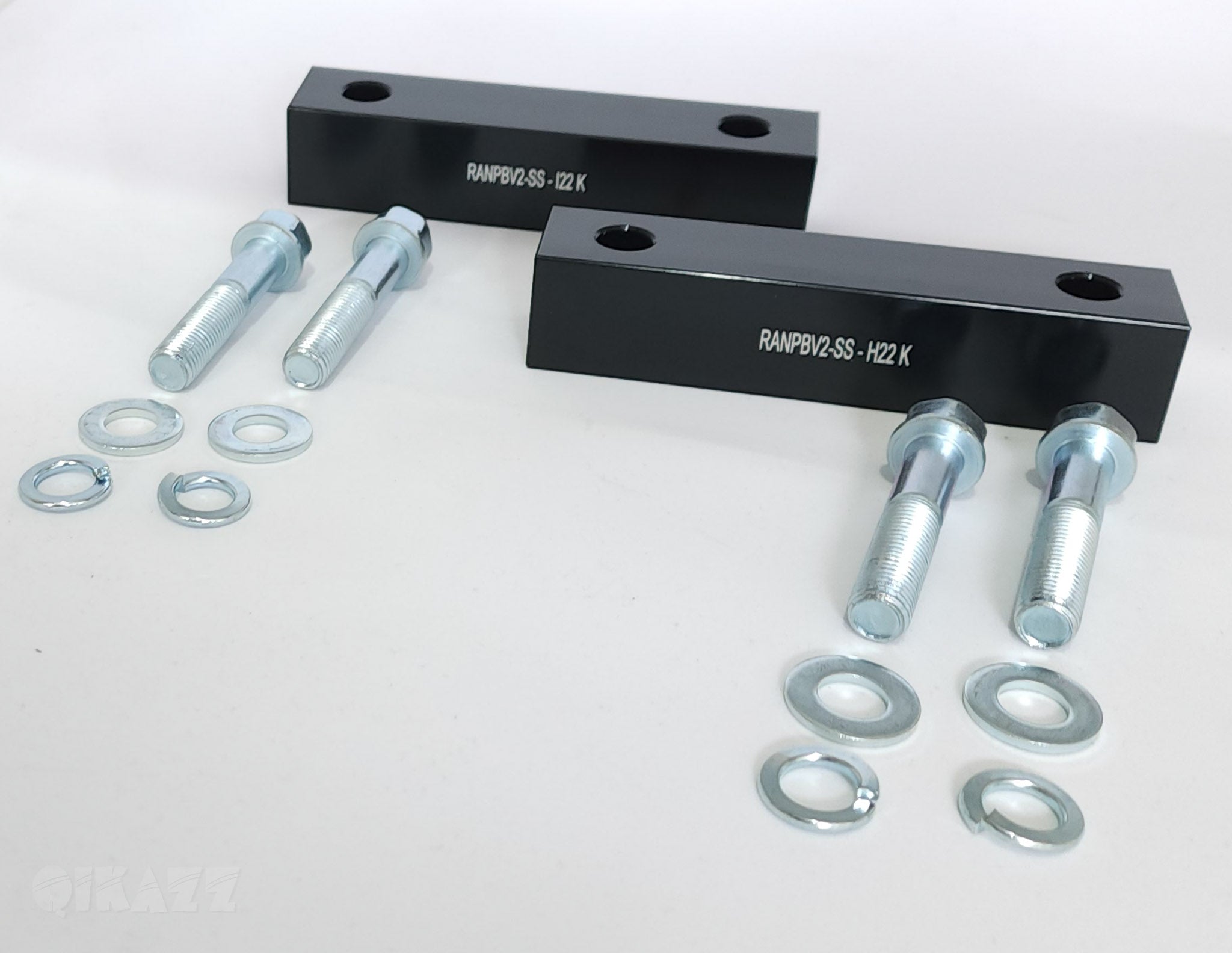 Blackhawk 4x4 Alloy Sway Bar Bracket Spacer Kit compatible with Blackhawk Hybrid Arms for Nissan Patrol | Roadsafe