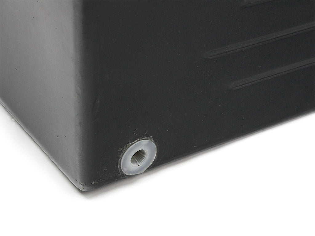Land Rover Defender 110 Tdi/Td5 (1983-2006) / 2.8/V8 Water Tank / 36L - by Front Runner | Front Runner