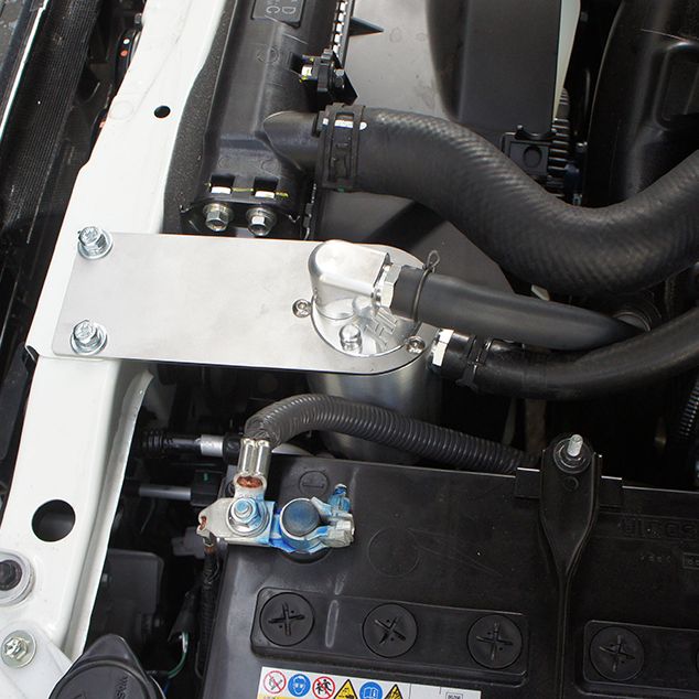 HPD Oil Catch Can for Toyota Landcruiser 76, 78, 79 Series 1VD V8 | High Performance Diesel