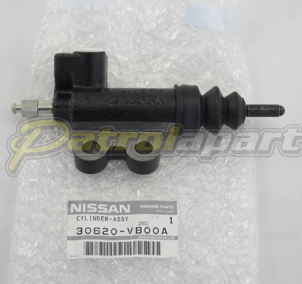 Nissan Patrol GQ Genuine Clutch Slave Cylinder | Nissan